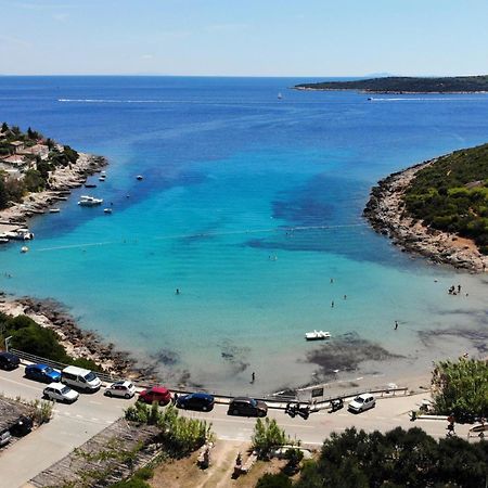 Apartments By The Sea Milna, Vis - 8896 Exterior photo