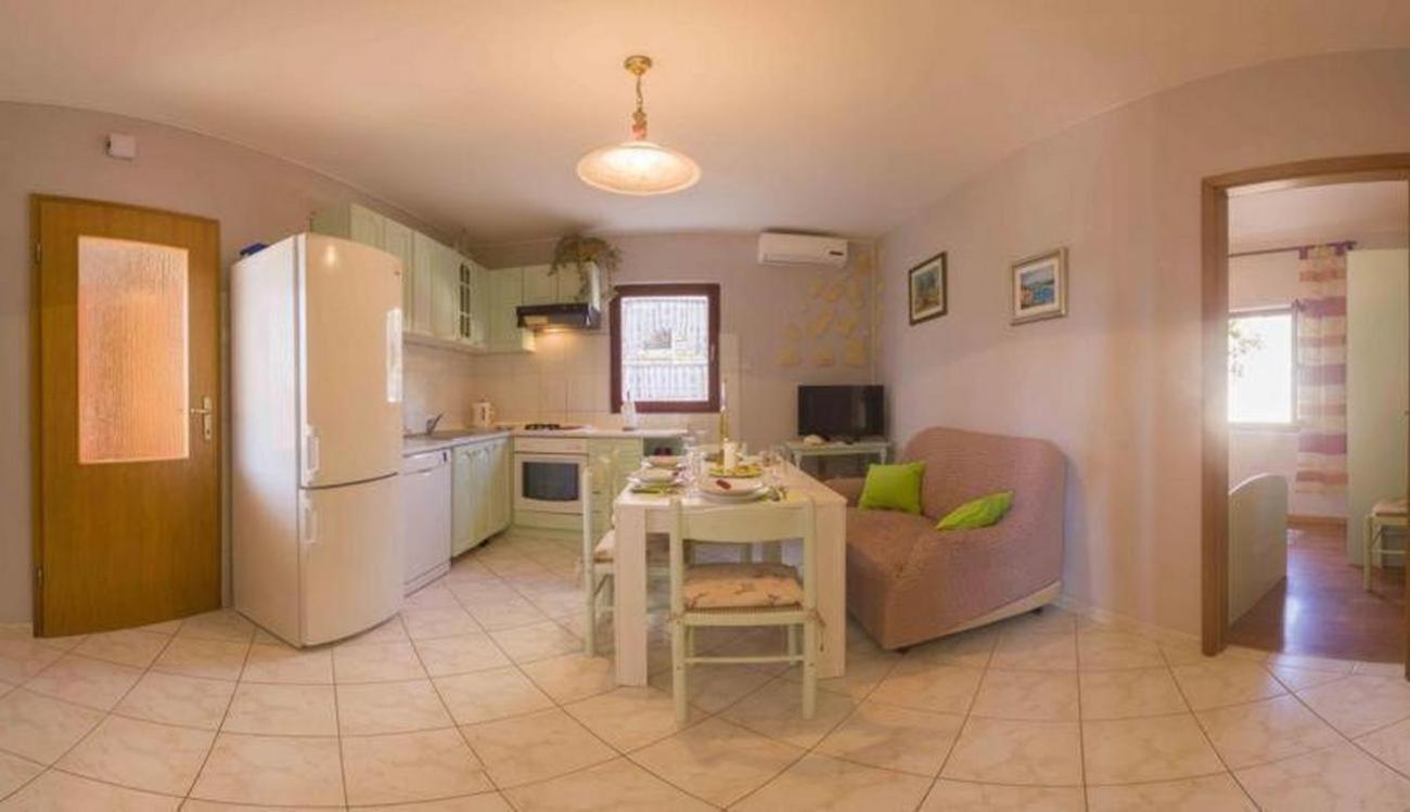 Apartments By The Sea Milna, Vis - 8896 Exterior photo